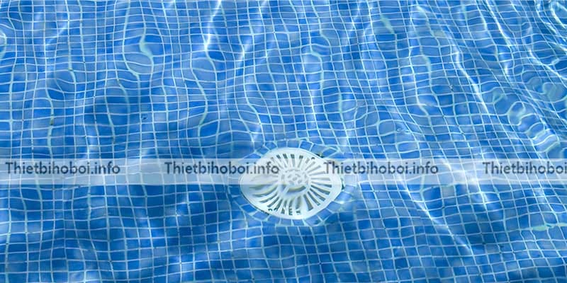 Hình ảnh hộp thu đáy được ứng dụng cho bể bơi