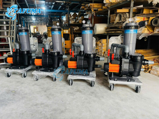 Bộ vệ sinh di động 3 món phù hợp với bể bơi gia đình