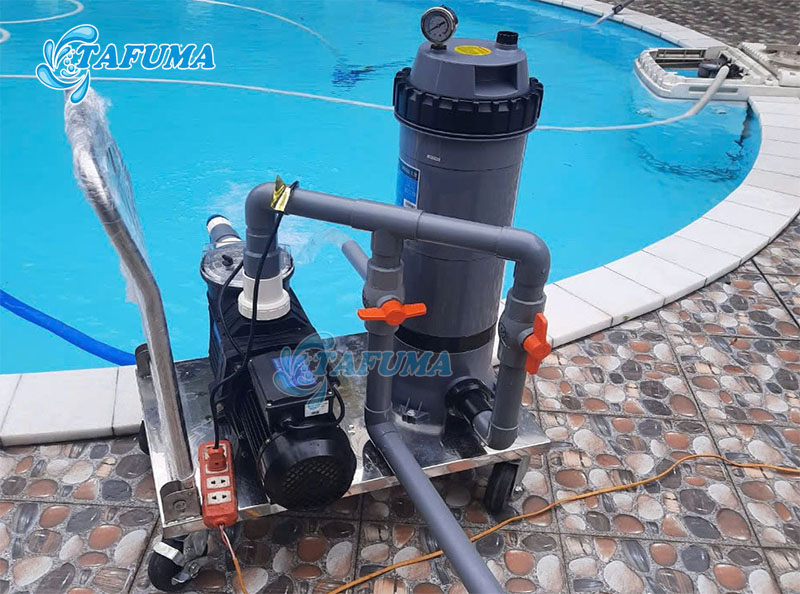 Máy bơm được sử dụng trong bộ vệ sinh 3 món